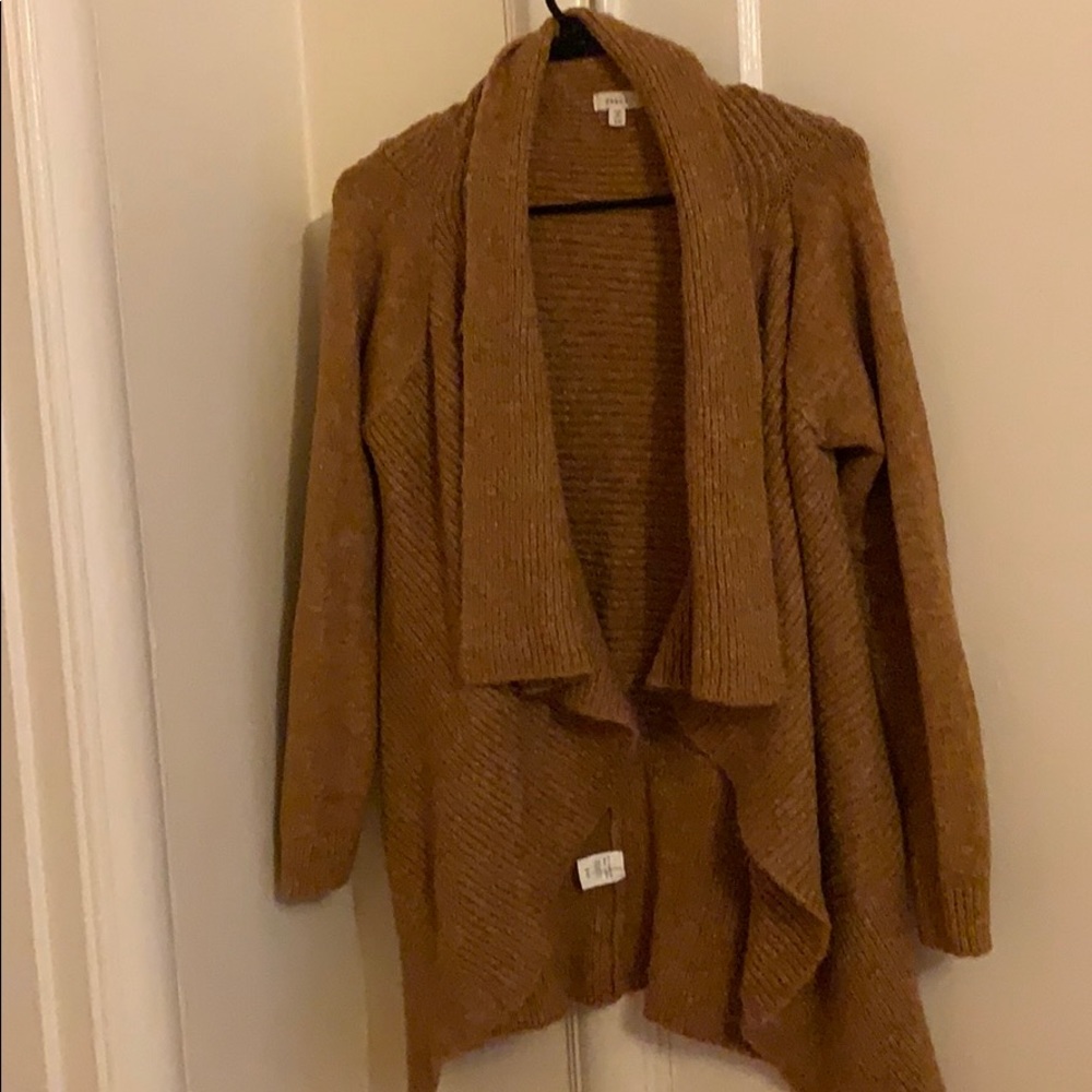 Soft Camel flowy cardigan